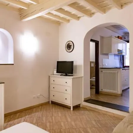 Lovely Portion Of Property Few Steps From Basilica Santa Croce Florence Exterior photo