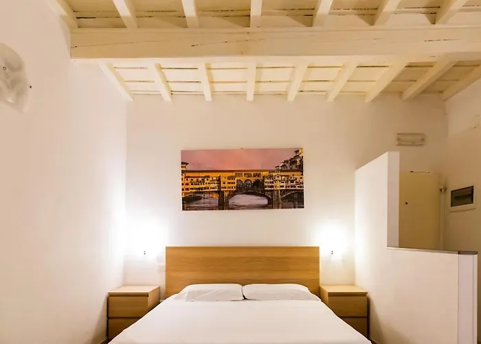 Lovely Portion Of Property Few Steps From Basilica Santa Croce