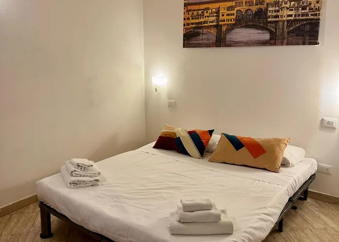 Lovely Portion Of Property Few Steps From Basilica Santa Croce